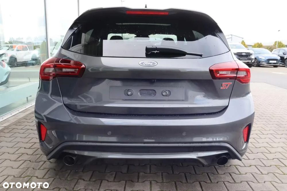 Ford Focus 2.3 EcoBoost ST X - 8