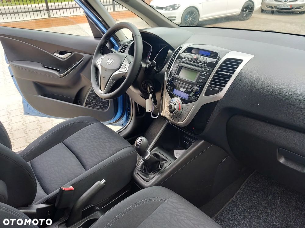 Hyundai ix20 1.6 Trend - 17
