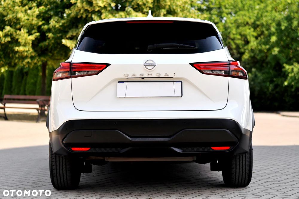 Nissan Qashqai 1.3 DIG-T N-Connecta DCT - 11