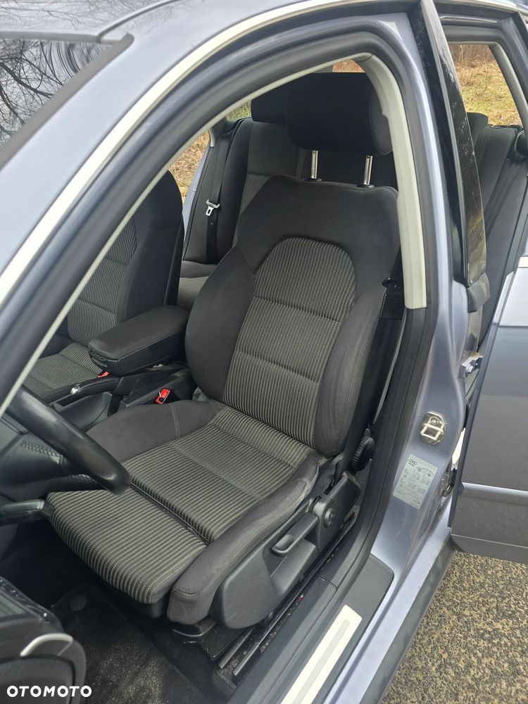 Audi A4 Avant 2.0 T FSI - 19