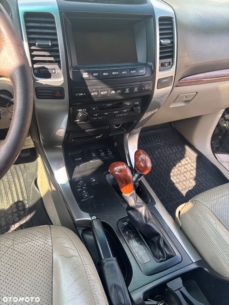 Toyota Land Cruiser 3.0 D Sol Navi - 6