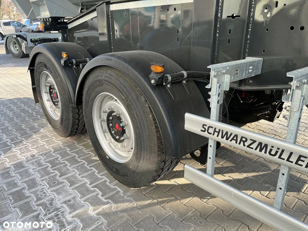 Schwarzmuller Stalowa wywrotka / 2-osiowa / 6x4 / - 7