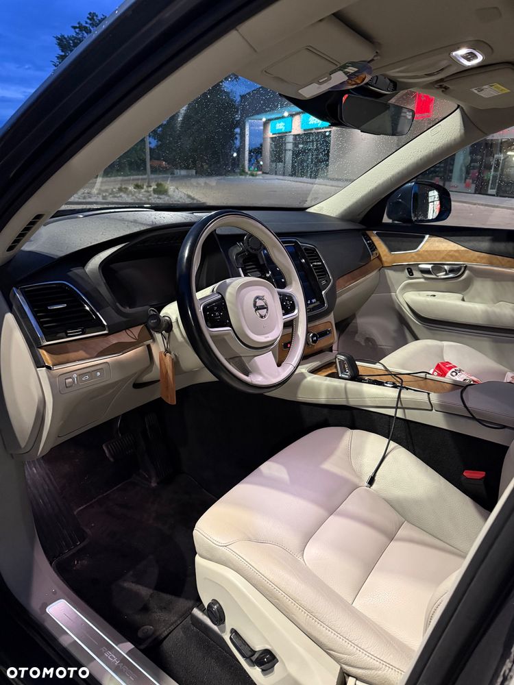 Volvo XC 90 T8 AWD Plug-In Hybrid Inscription 6os - 10