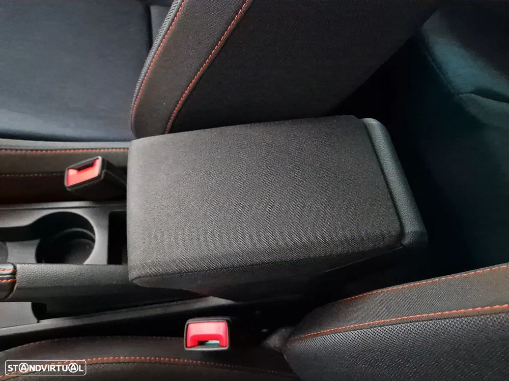 SEAT Arona 1.0 TSI FR - 36