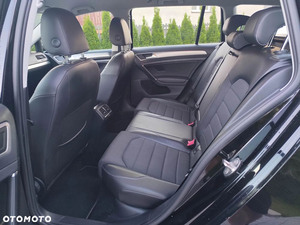 Volkswagen Golf 2.0 TDI BMT Highline DSG - 18