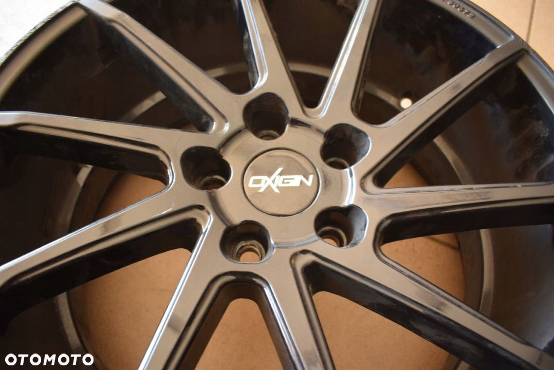 Felga aluminiowa Oxigin 8,5Jx18 5x112 ET35 - 7
