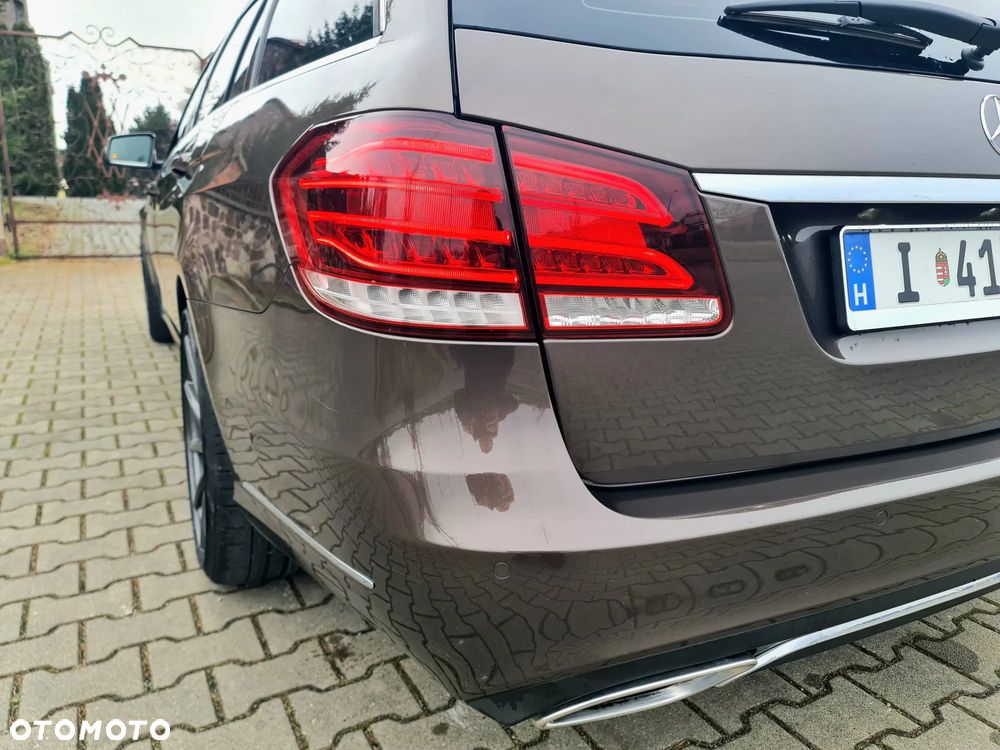 Mercedes-Benz Klasa E 350 CDI DPF BlueEFFICIENCY 7G-TRONIC Avantgarde - 20