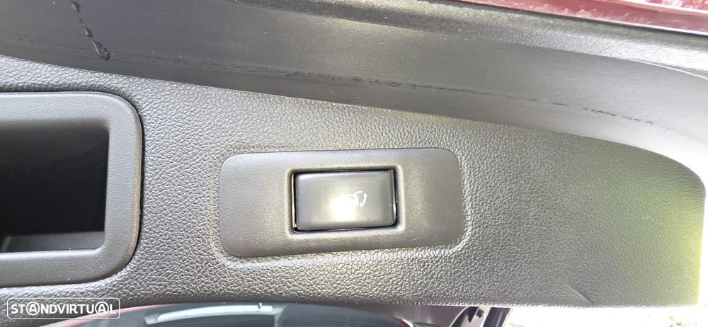 Renault Talisman Sport Tourer 1.7 Blue dCi Initiale Paris - 46