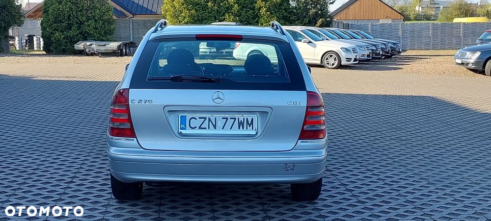 Mercedes-Benz Klasa C - 21