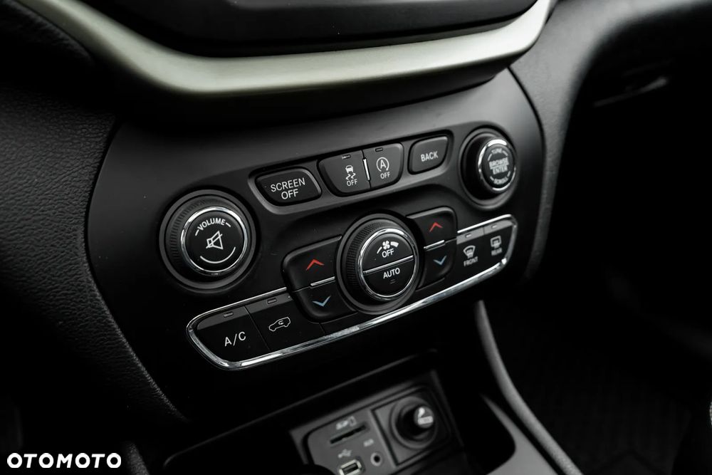 Jeep Cherokee 2.0 MJD Active Drive I Limited - 39