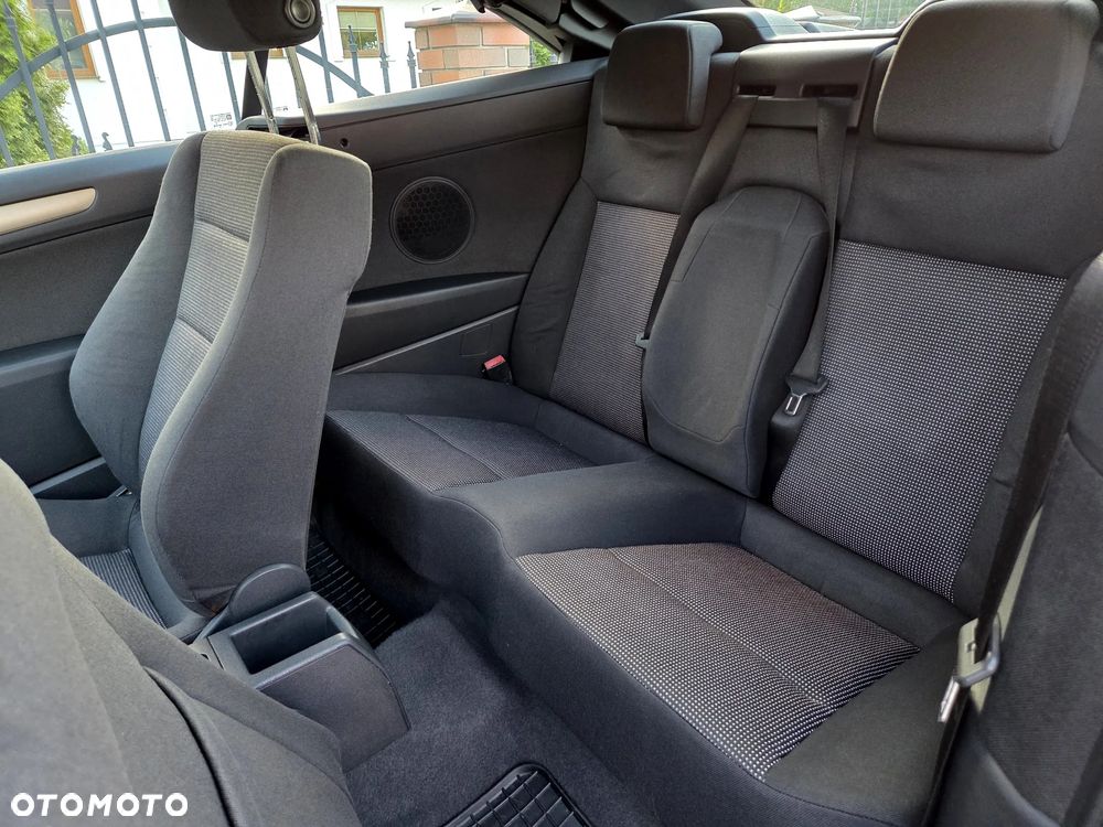 Opel Astra 1.8 Cosmo - 17