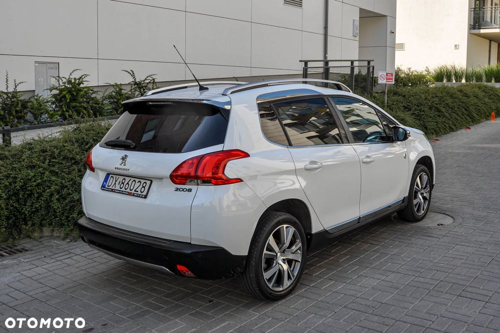 Peugeot 2008 - 4
