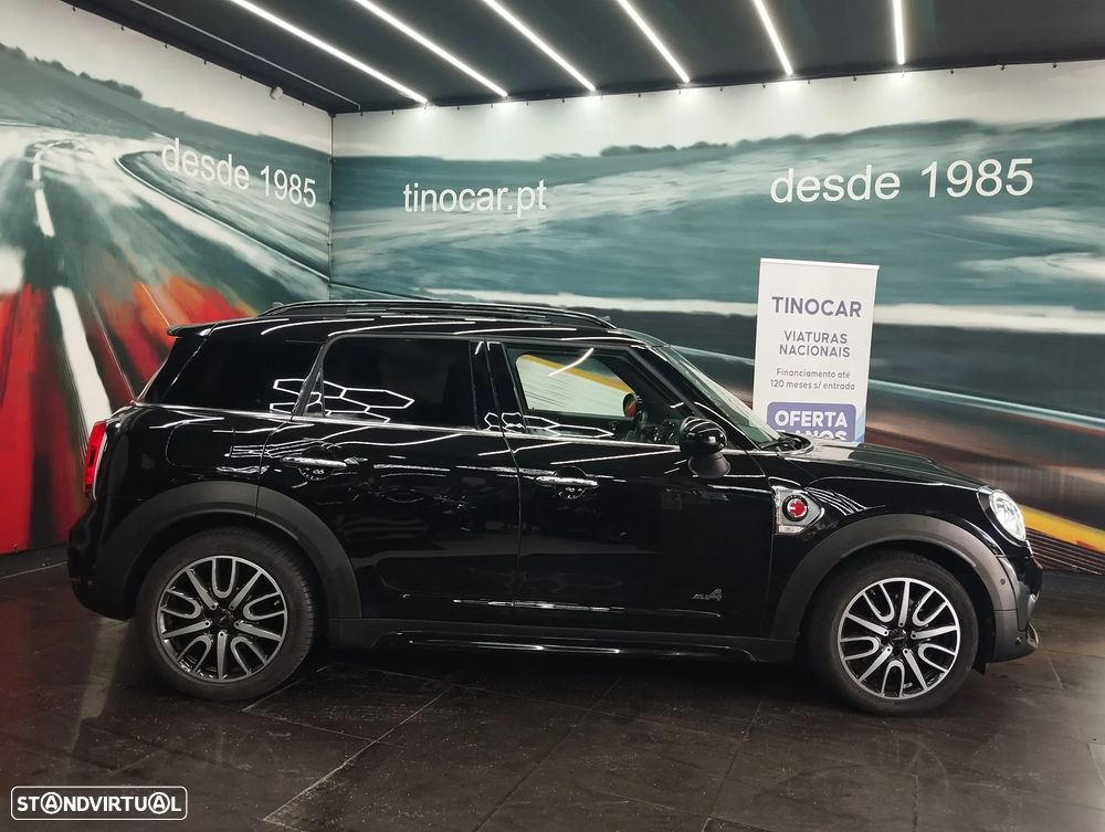 MINI Countryman Cooper SE ALL4 Auto - 4