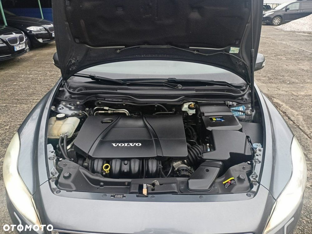 Volvo C30 2.0F - 6