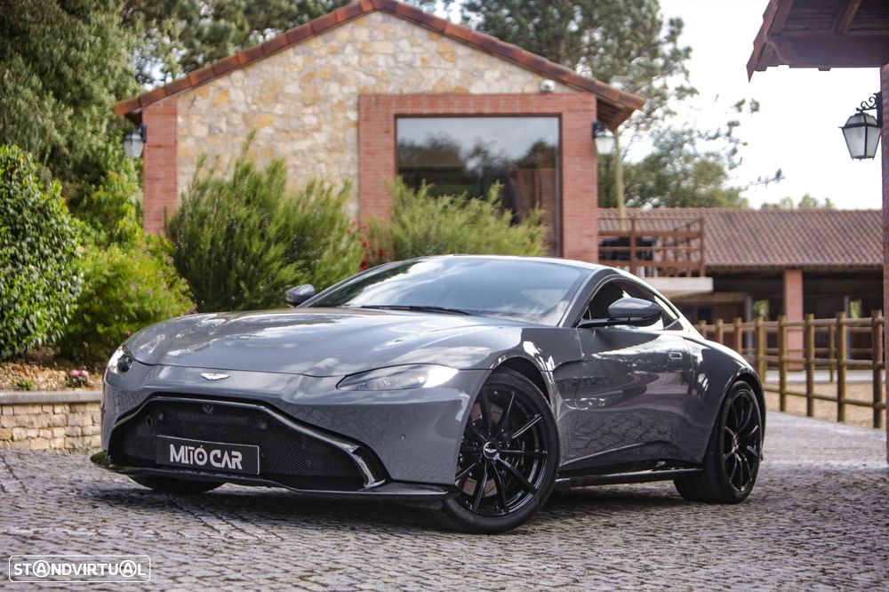 Aston Martin Vantage Coupe 4.0 Twin-Turbo V8 - 22