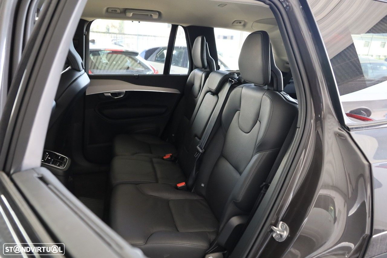 Volvo XC 90 2.0 T8 PHEV Plus Dark AWD - 11
