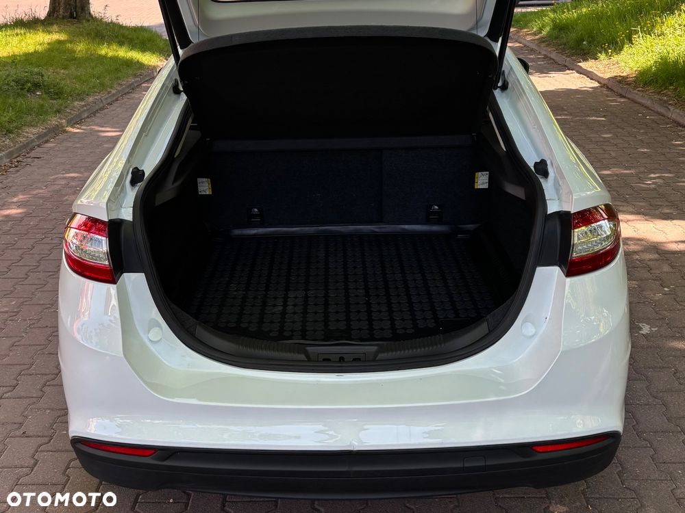Ford Mondeo 1.5 EcoBoost Ambiente - 8
