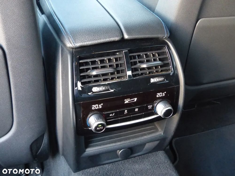 BMW Seria 5 530i xDrive M Sport sport - 18