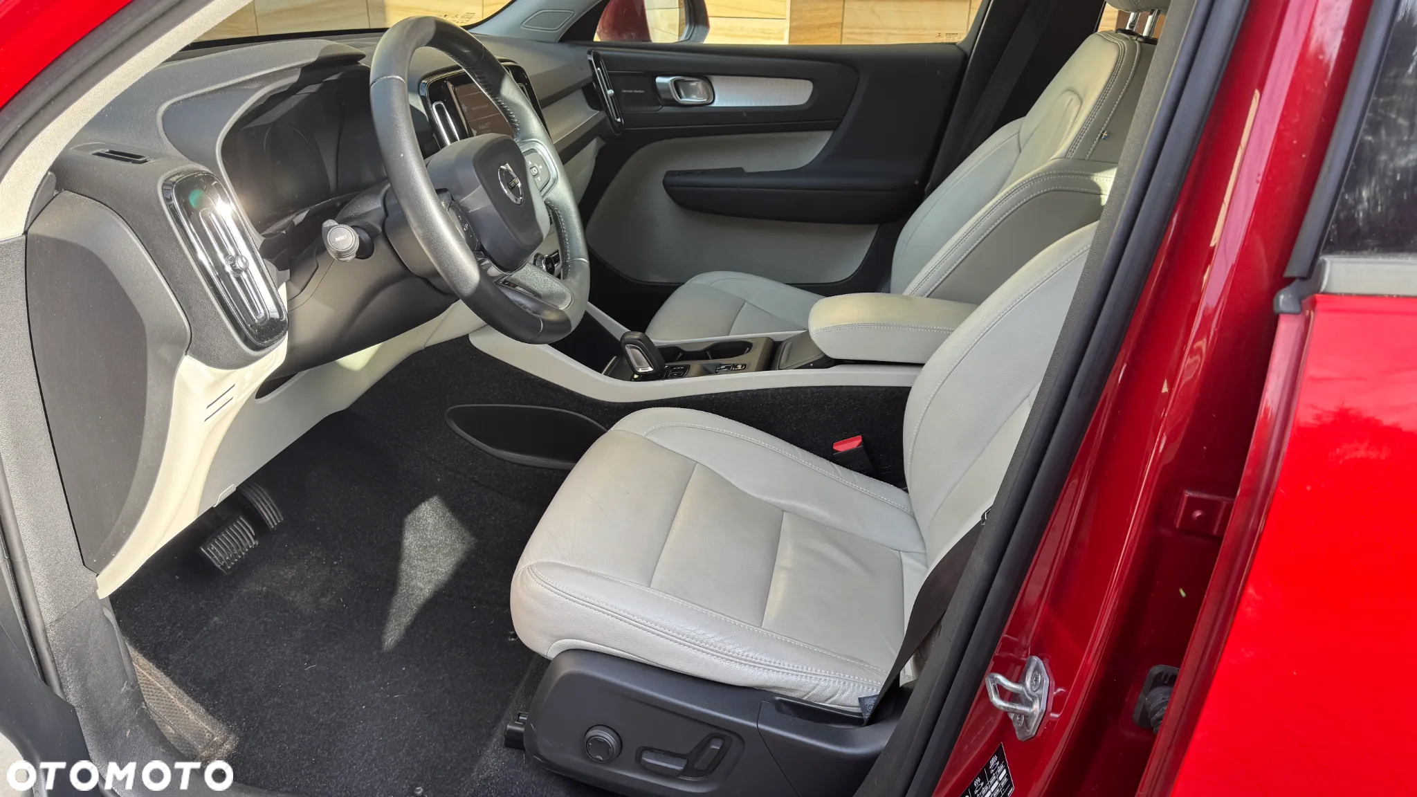 Volvo XC 40 T4 Geartronic R-Design - 19