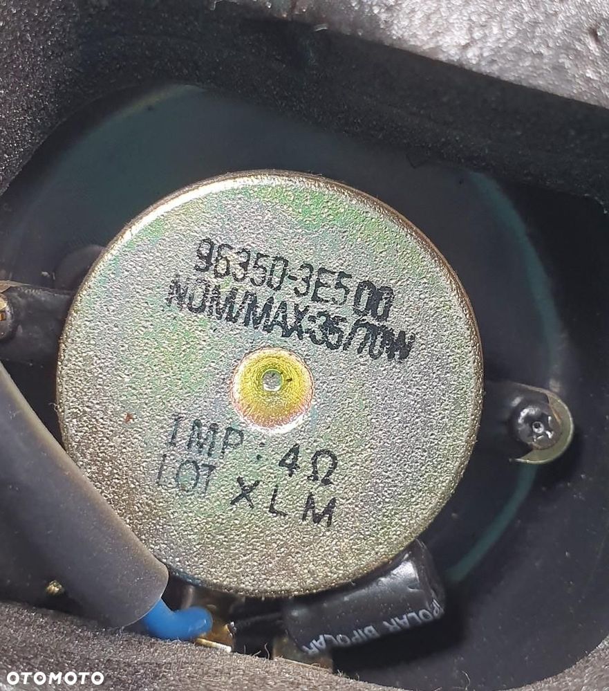 GŁOŚNIK TRÓJKĄT OSŁONA PRAWY PRZÓD KIA SORENTO 963503E500 - 2