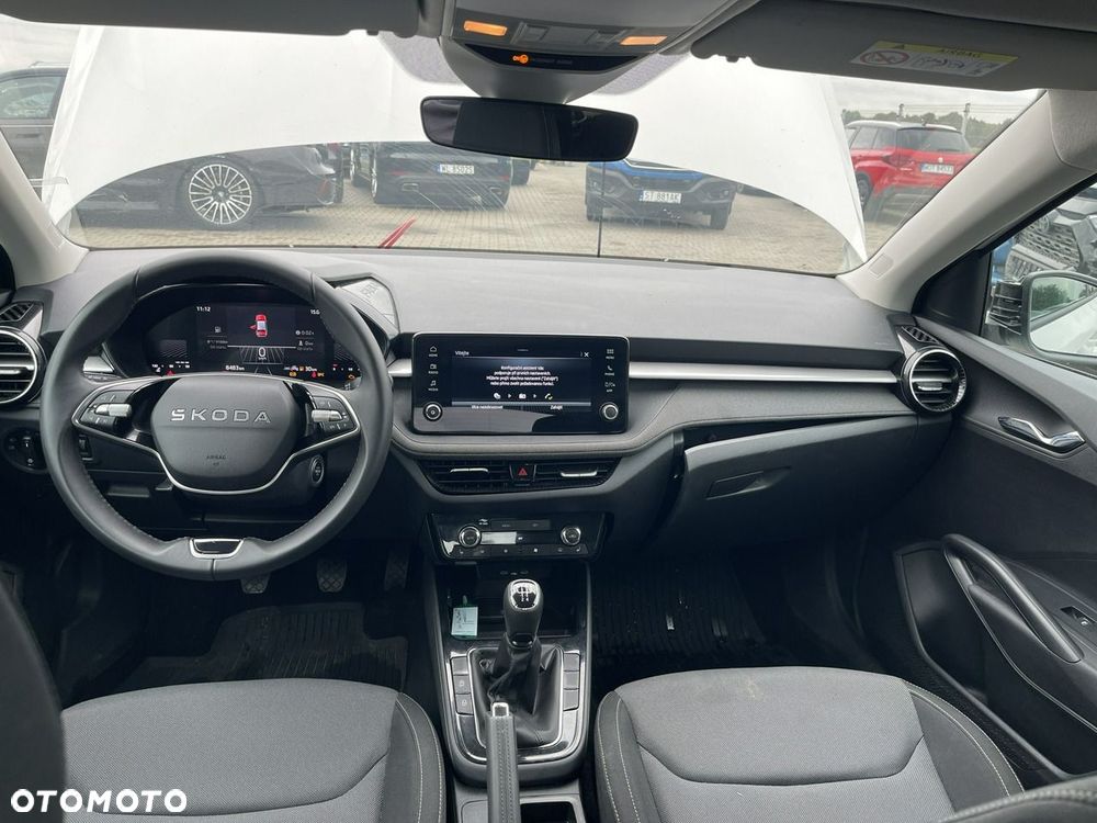 Skoda Fabia 1.0 TSI Ambition - 8