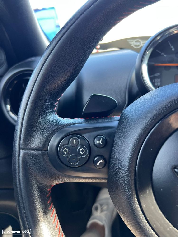 MINI Countryman John Cooper Works ALL4 Auto - 32