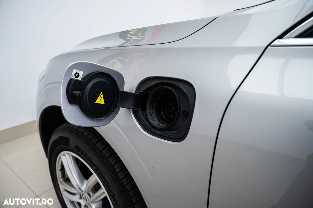 Volvo XC 60 T8 AWD Recharge Plus Bright - 41