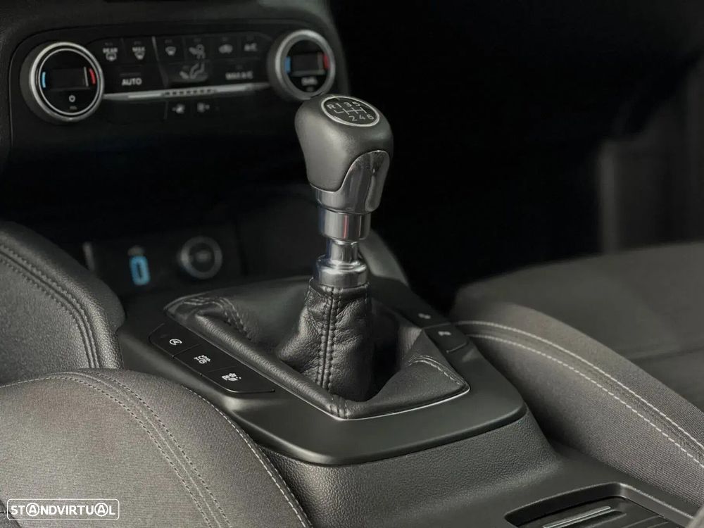Ford Focus - 8