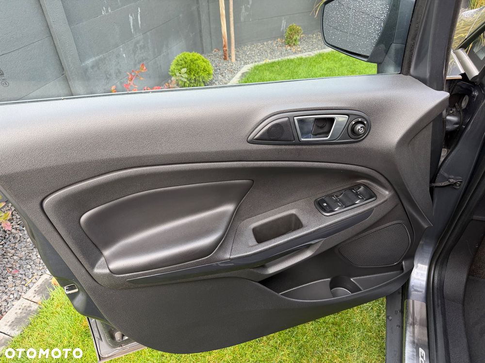 Ford EcoSport 1.0 EcoBoost TITANIUM X - 4