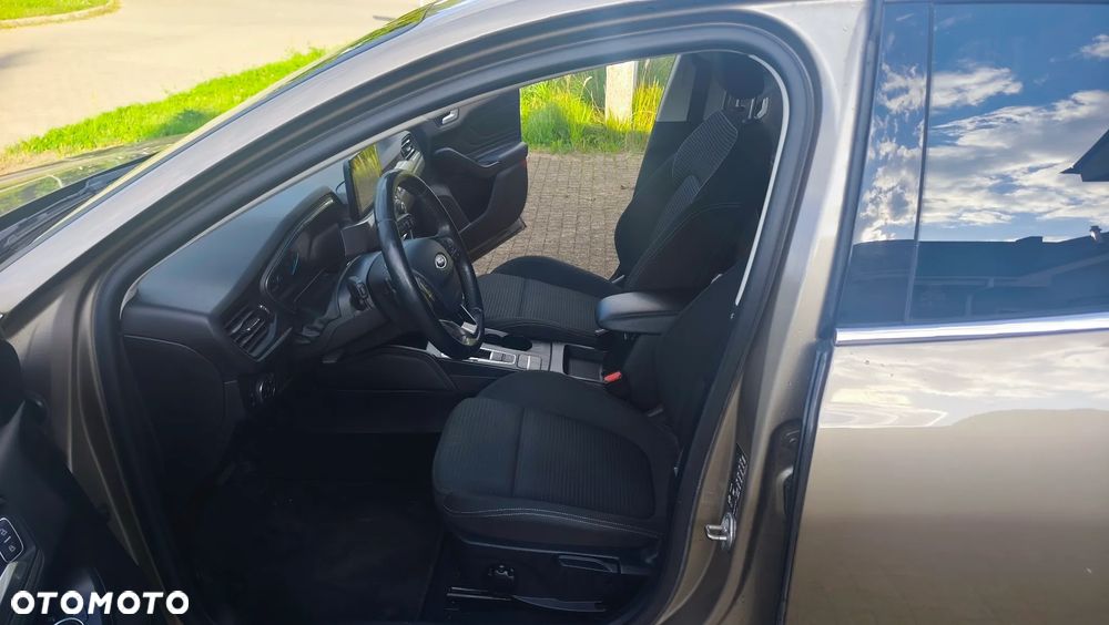 Ford Focus 2.0 EcoBlue Titanium - 5