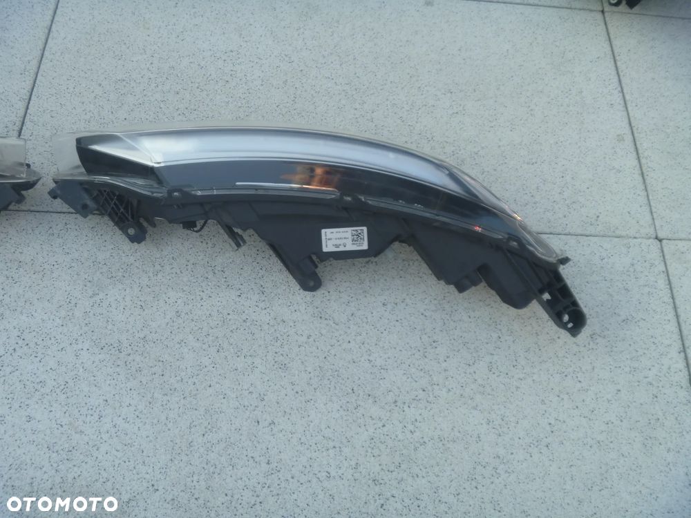 NISSAN JUKE II F16 LAMPA DRL LEWA PRAWA EUROPA IGŁA  EUROPA - 6