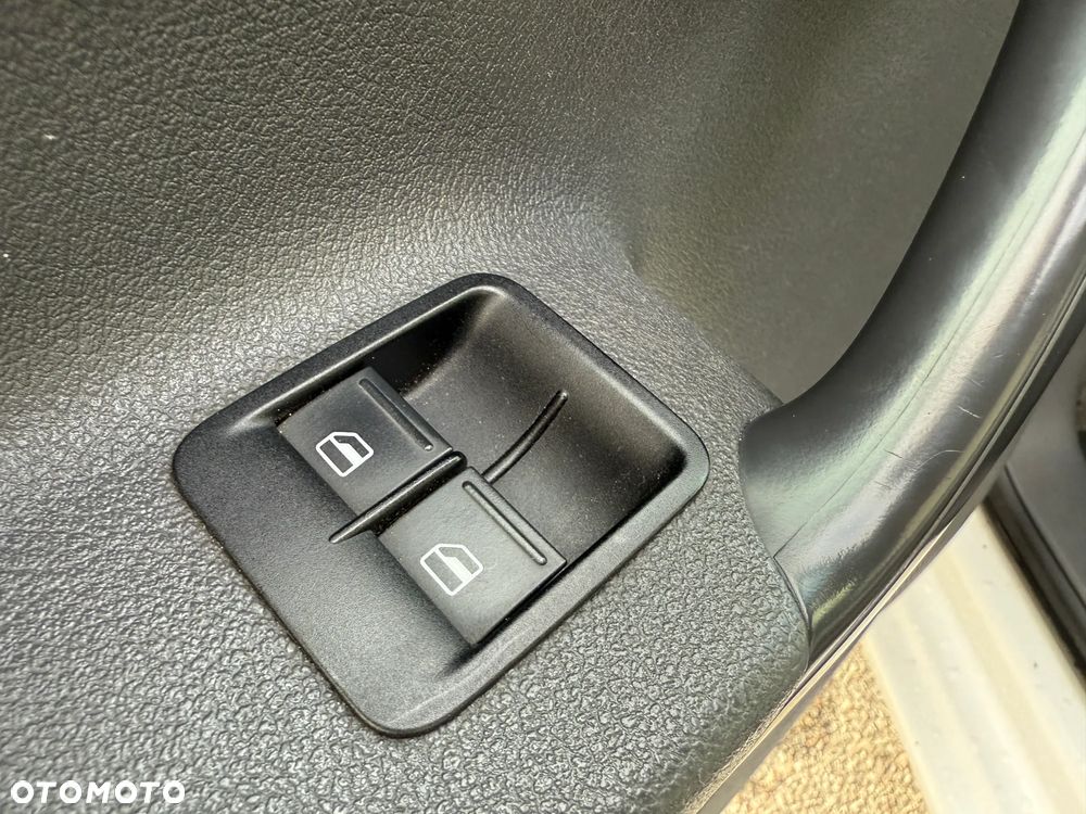 Volkswagen Caddy - 16