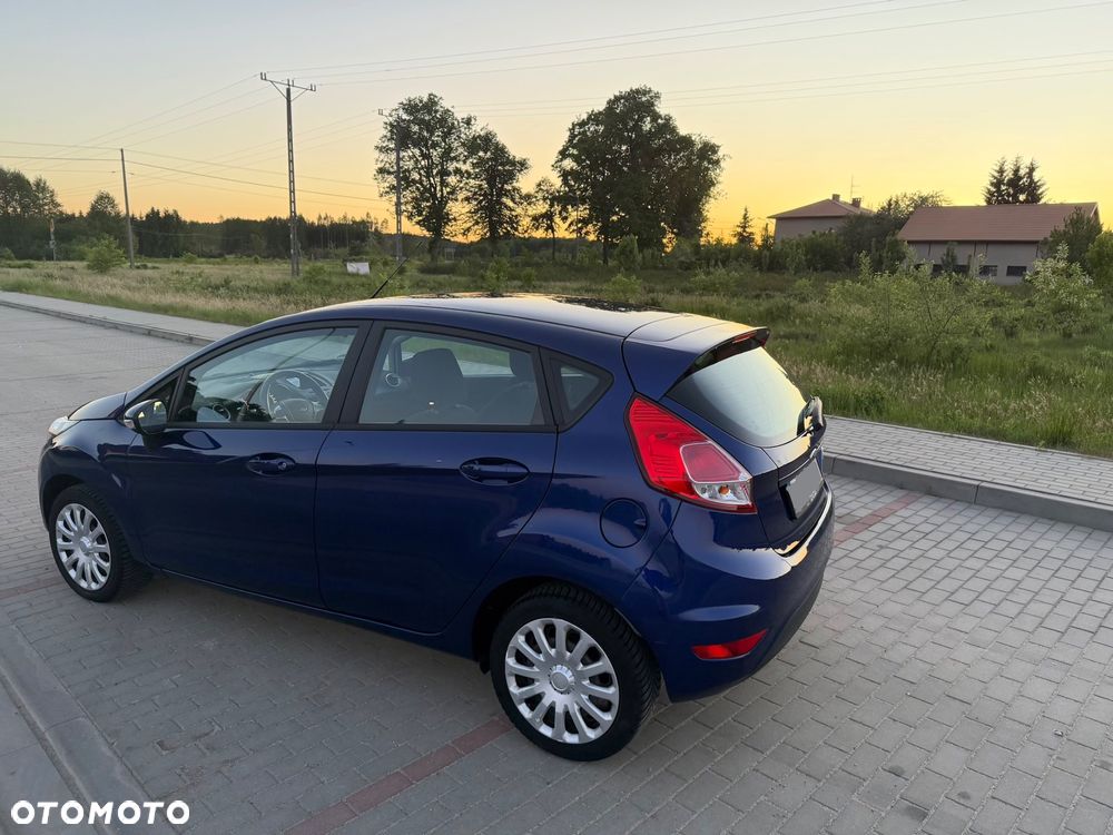 Ford Fiesta 1.4 Titanium EU6 - 19