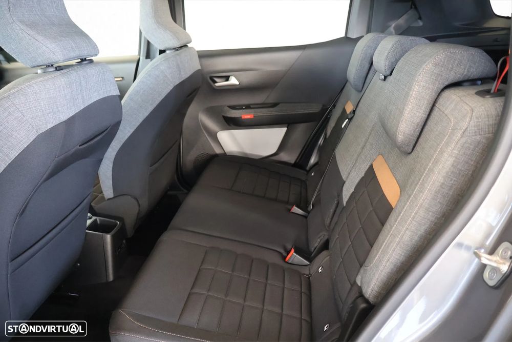 Citroën C3 Aircross 1.2 Hybrid Plus e-DSC6 - 16
