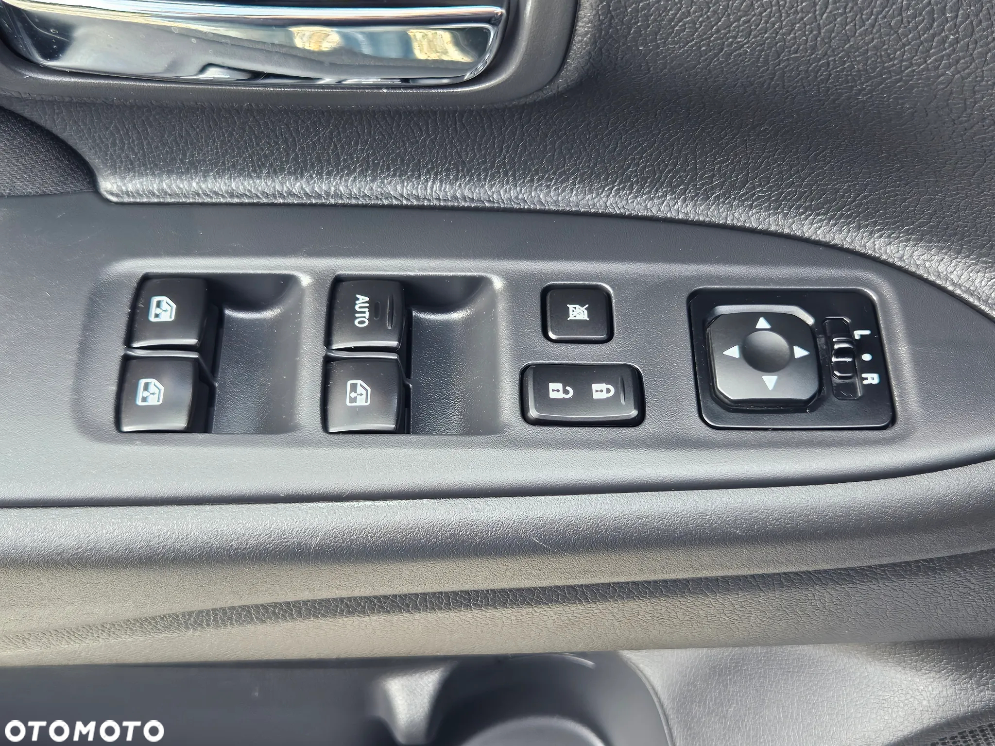Mitsubishi Outlander 2.0 City Style 2WD - 30