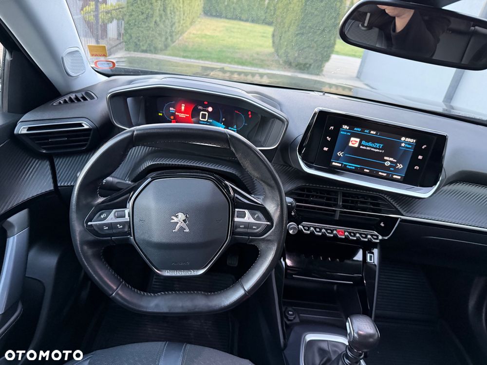 Peugeot 2008 1.5 BlueHDi Allure S&S - 9