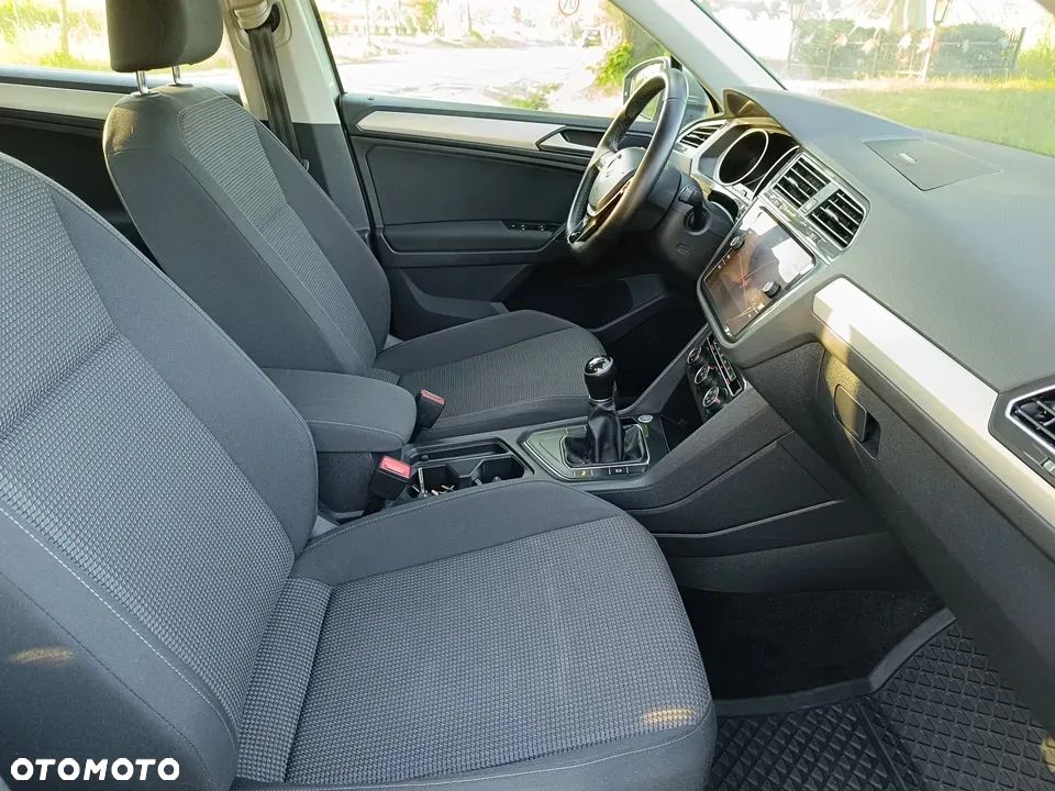 Volkswagen Tiguan 2.0 TDI BMT SCR Comfortline - 31