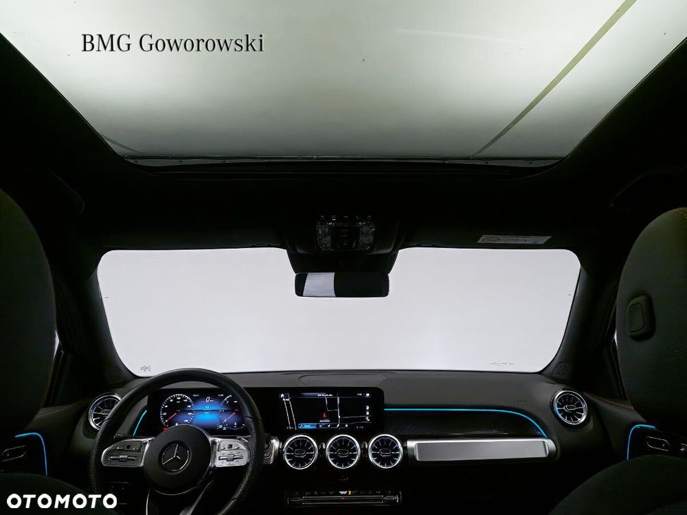 Mercedes-Benz GLB - 15