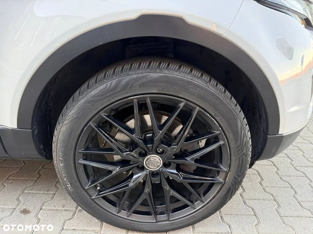 Land Rover Range Rover Evoque - 22