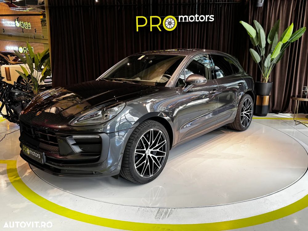 Porsche Macan Standard - 8