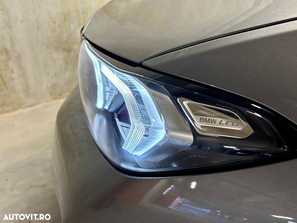 BMW Seria 3 320i xDrive Aut. M Sport - 24