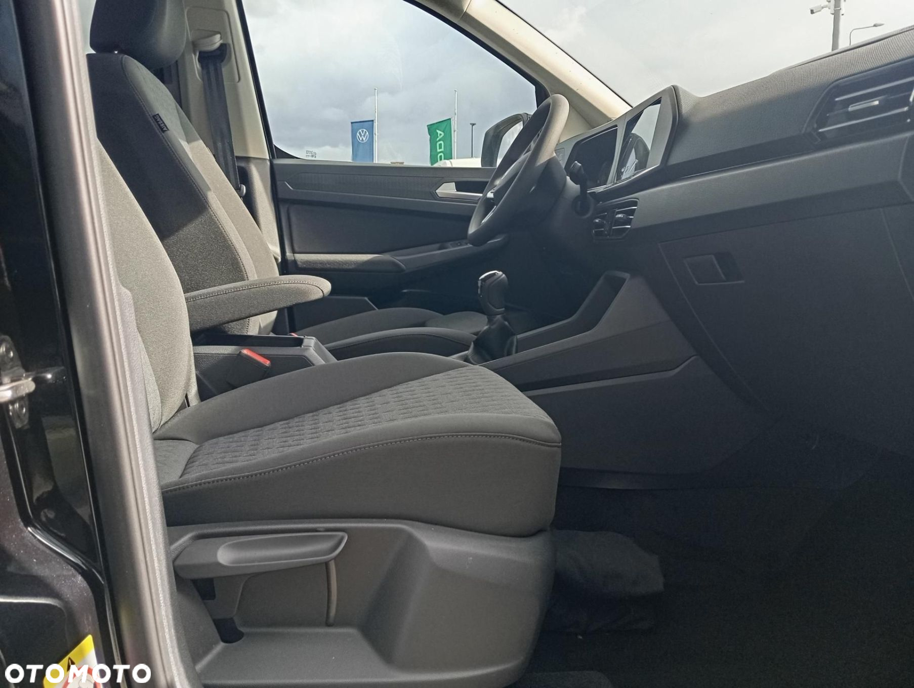 Volkswagen Caddy - 23