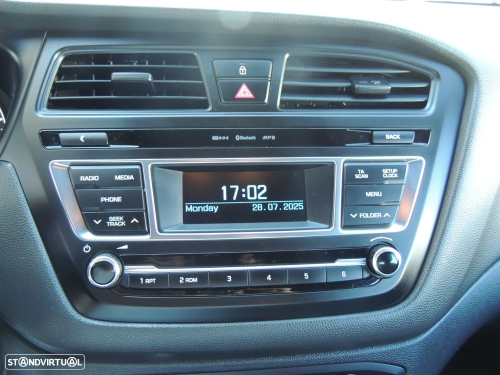 Hyundai i20 1.2 Classic - 8