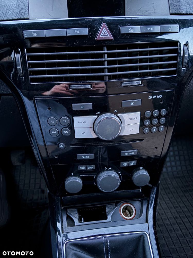 Opel Astra 1.9 CDTI Sport - 9