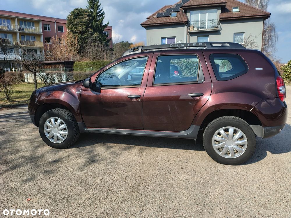 Dacia Duster 1.6 SCe Laureate S&S - 13