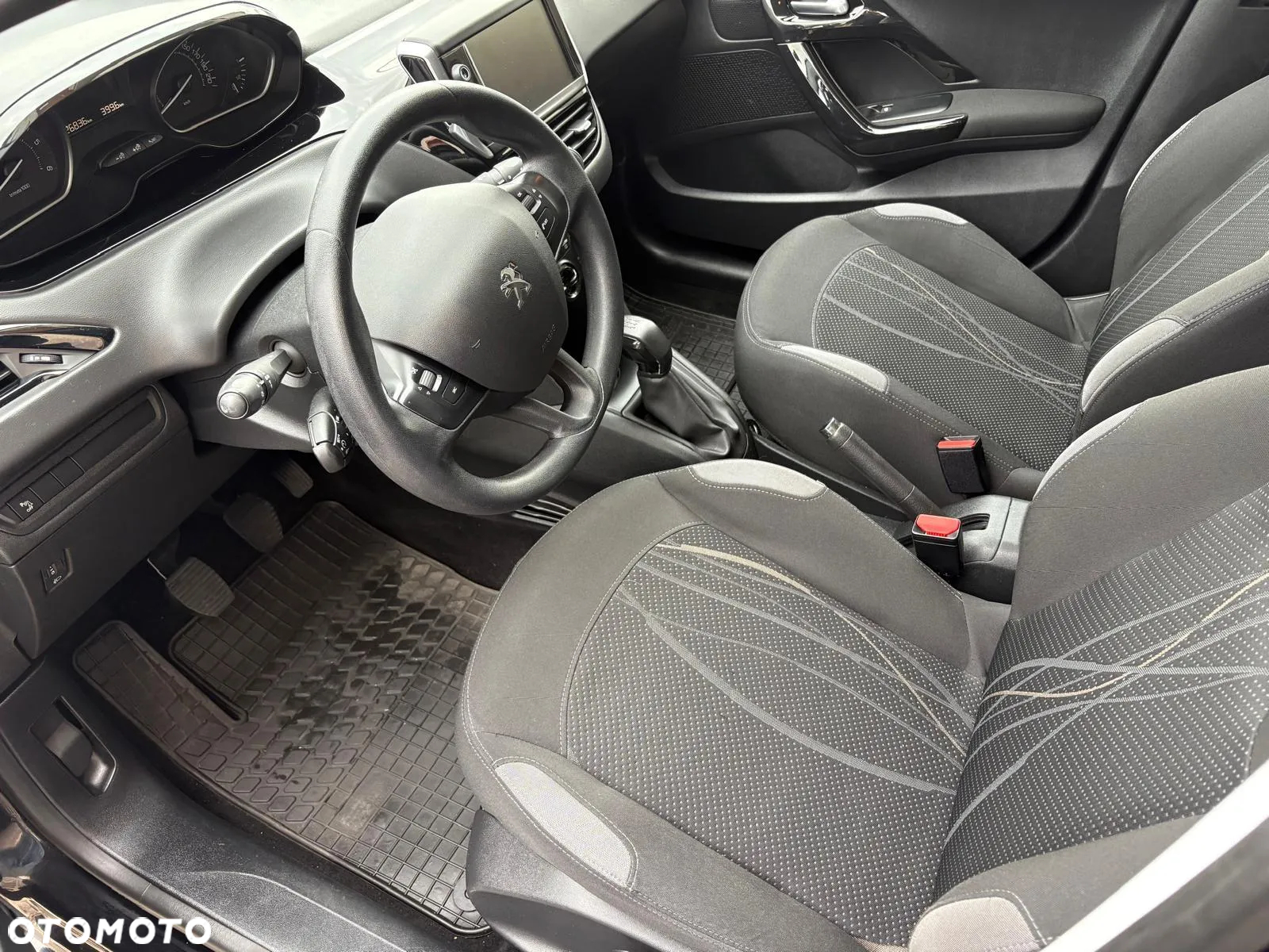 Peugeot 208 1.6 BlueHDi Active - 5