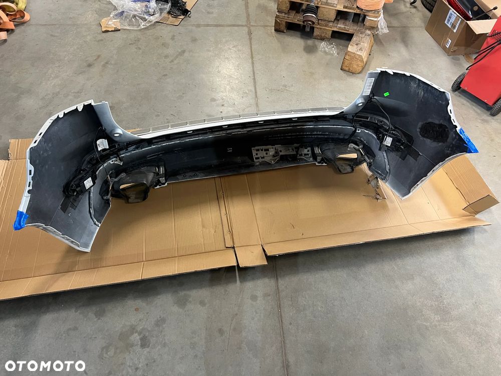 VOLVO XC60 II ZDERZAK TYŁ 4PDC STAN BDB KOMPLETNY 707 - 4
