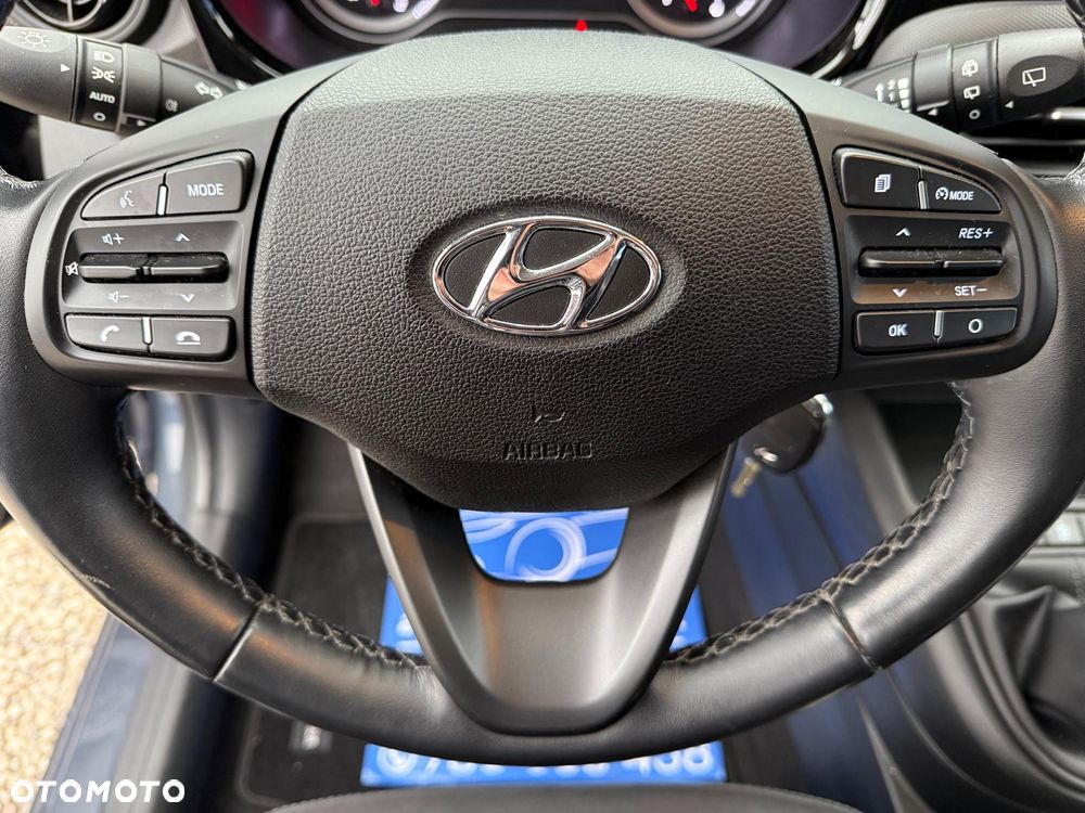 Hyundai i10 1.2 Premium - 21