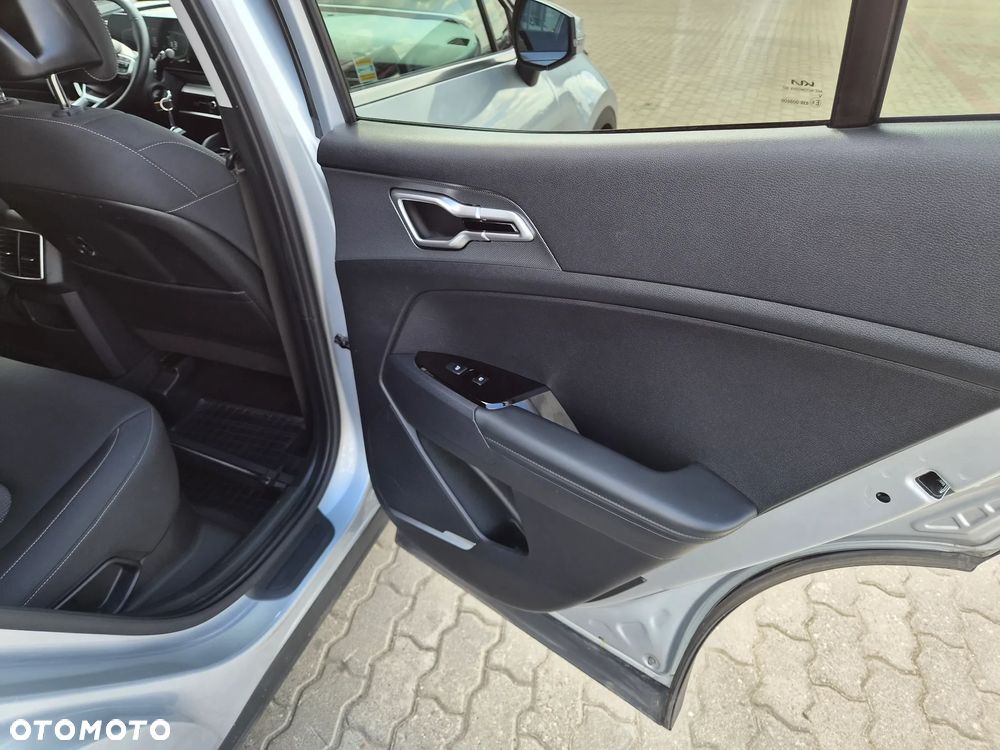 Kia Sportage 1.6 T-GDI HEV L 4WD - 32