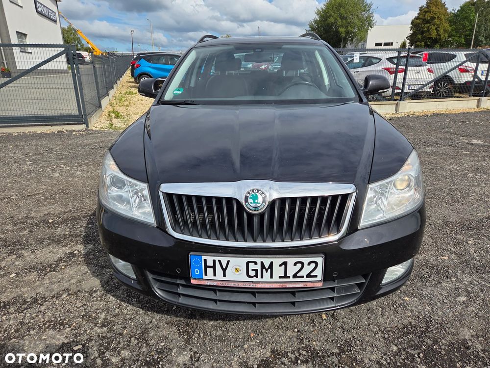 Skoda Octavia 2.0 TDI Ambiente - 2
